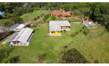 VENTA HERMOSA FINCA EN RESERVA BARBAS BREMEN PEREIRA