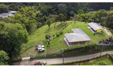 VENTA HERMOSA FINCA EN RESERVA BARBAS BREMEN PEREIRA