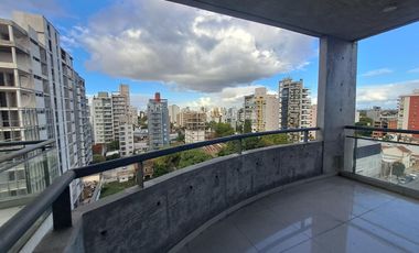 Departamento piso de tres ambientes a la venta en Quilmes