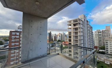 Departamento piso de tres ambientes a la venta en Quilmes