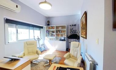 CASA CON JARDÍN Y PILETA VICENTE LOPEZ