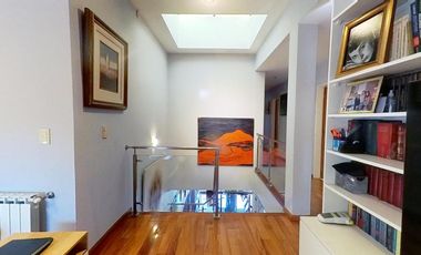 CASA CON JARDÍN Y PILETA VICENTE LOPEZ