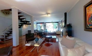CASA CON JARDÍN Y PILETA VICENTE LOPEZ