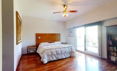 CASA CON JARDÍN Y PILETA VICENTE LOPEZ