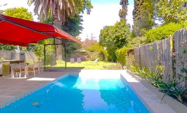 CASA CON JARDÍN Y PILETA VICENTE LOPEZ