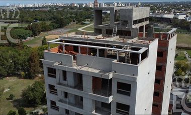 Venta en pozo - Edificio TERRASUR - Departamento 3 ambientes - Lanús Este