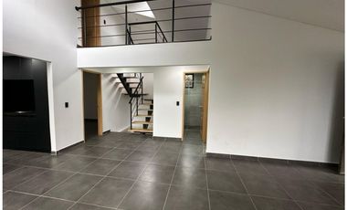 EN VENTA CASA CAMPESTRE EN CALDAS VEREDA LA MIEL (PR)