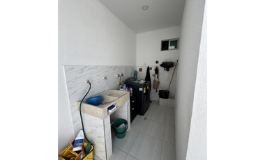 SE VENDE CASA DE DOS NIVELES EN BARRIO MONTEVERDE DE MONTERIA