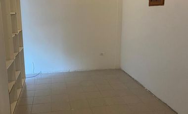 Casa en  ALQUILER en calle 12 esquina 77