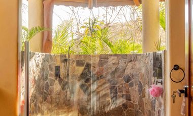 Venta | Casa de Lujo en Troncones | La unión, Guerrero.