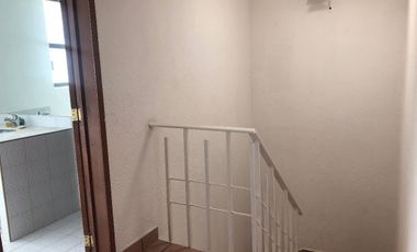 Casa en renta en Cumbres del Valle Tlalnepantla