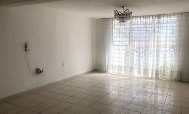 Casa en renta en Cumbres del Valle Tlalnepantla