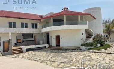Hotel en Venta en Blvd. Costero en Playa Miramar, Madero Tamaulipas.