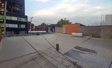 Inmueble de suelo mixto en ubicación estratégica excelente para emprendedor o inversionista