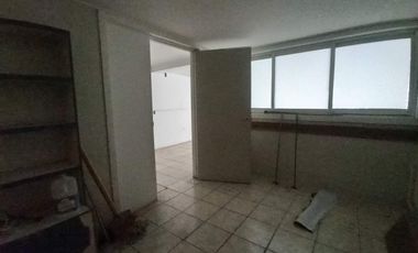 Inmueble de suelo mixto en ubicación estratégica excelente para emprendedor o inversionista