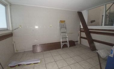 Inmueble de suelo mixto en ubicación estratégica excelente para emprendedor o inversionista
