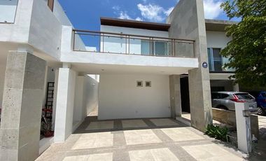 Casa  En Renta El Mayorazgo León Guanajuato