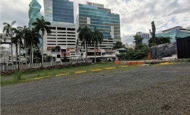 Venta de Terreno Comercial-Residencial con 2,500m2 en Calle 50