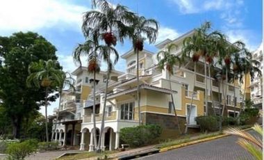 VENTA  O ALQUILER DE CASA EN TUCAN COUNTRY CLUB 711M2 3REC+CBE JP
