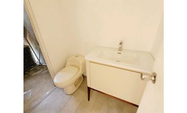 Se vende o Alquila Oficina en.Obarrio