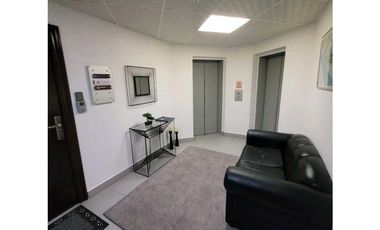 Se vende o Alquila Oficina en.Obarrio