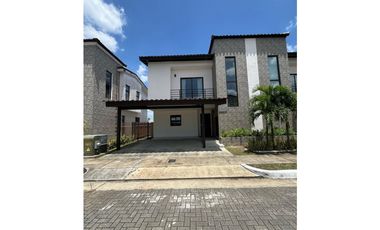 SEA CONFIABLE VENDE CASA A ESTRENAR EN COSTA LINDA COSTA SUR