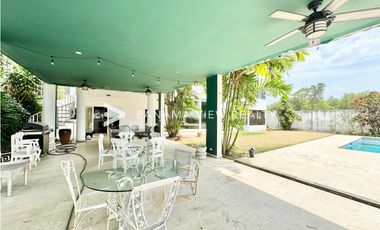 VILLAS DEL MAR casa frente al mar / COSTA DEL ESTE / VENTA