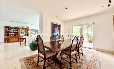 VILLAS DEL MAR casa frente al mar / COSTA DEL ESTE / VENTA