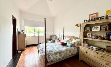 VILLAS DEL MAR casa frente al mar / COSTA DEL ESTE / VENTA