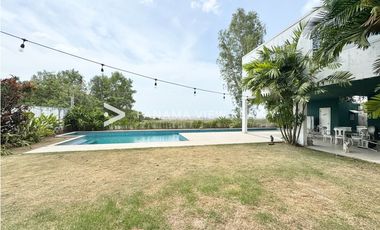 VILLAS DEL MAR casa frente al mar / COSTA DEL ESTE / VENTA