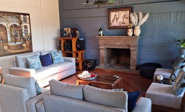 Quinta en venta, 5 habitaciones con piscina en Ontaneda Urbanización Segura, Conocoto - Los Chillos