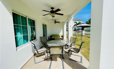 BIJAO BEACH CLUB & RESIDENCES - PH HOWARD- VENTA