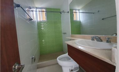 TUMBA MUERTO / PH ALTA VISTA TOWERS / 83M2 / BALCON