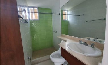TUMBA MUERTO / PH ALTA VISTA TOWERS / 83M2 / BALCON