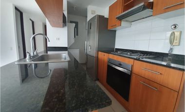 TUMBA MUERTO / PH ALTA VISTA TOWERS / 83M2 / BALCON