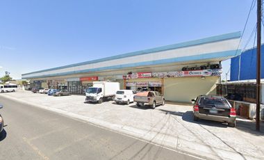 Se Vende Plaza Comercial con 10 Locales en David-Chiriqui