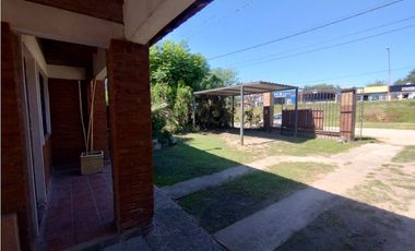 ALQUILER ANUAL 2 CASAS SANT CRUZ DEL LAGO PILETA