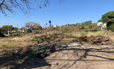 Terreno  comercial en esquina frente  Sams club