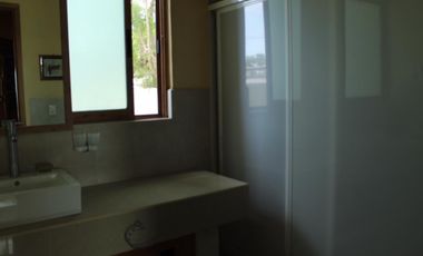 Condominio de 5 casas a media cuadra de la  Avenida San Diego