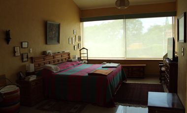 Condominio de 5 casas a media cuadra de la  Avenida San Diego