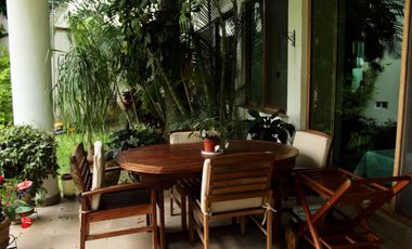Condominio de 5 casas a media cuadra de la  Avenida San Diego