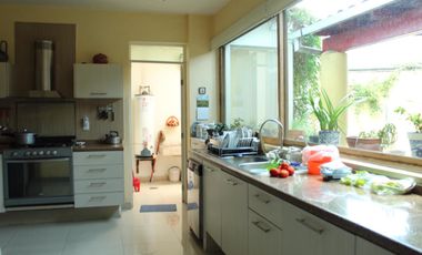 Condominio de 5 casas a media cuadra de la  Avenida San Diego