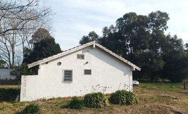 VENTA Casa de 2 ambientes, gran terreno Marcos PaZ