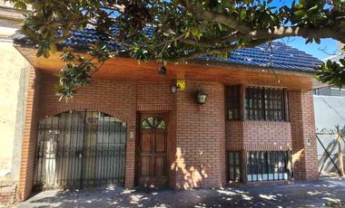 Casa en venta en Quilmes Oeste Centro