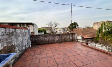 PH 4 ambientes en venta en Lanus