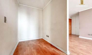 RECOLETA. VENDE DEPTO 3D 2B CON ESTACIONAMIENTO.
