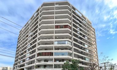 RECOLETA. VENDE DEPTO 3D 2B CON ESTACIONAMIENTO.