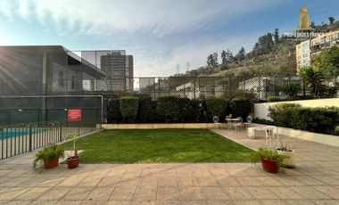 RECOLETA. VENDE DEPTO 3D 2B CON ESTACIONAMIENTO.