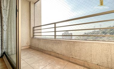 RECOLETA. VENDE DEPTO 3D 2B CON ESTACIONAMIENTO.