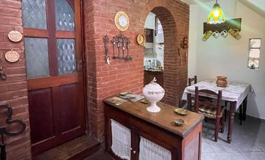 VENTA PH TIPO CASA 3 AMBIENTES AVELLANEDA COCHERA